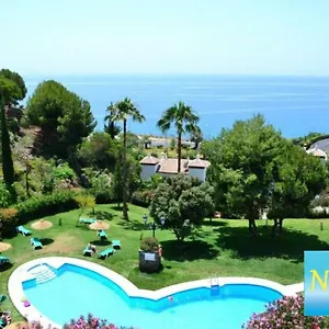 https://apartamento-de-lujo-con-espectaculares-vistas-al-mar.1costadelsol.com
